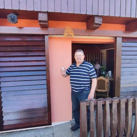 Vesna アパート *